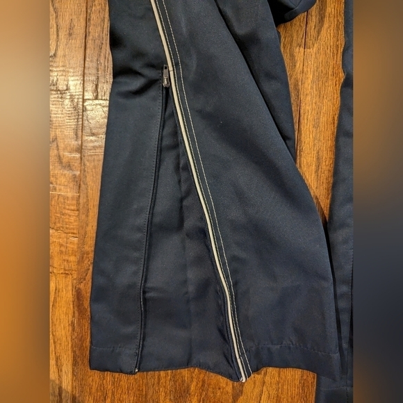 Stormtech Training Pant, XL youth, navy blue, new with tags - Picture 3 of 8